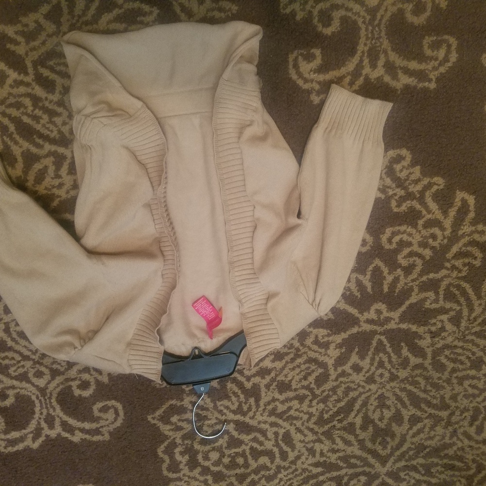 Tan Crop Sweater size Medium